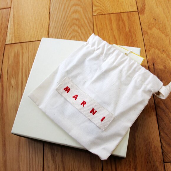 BNWT AW22 MARNI LOGO PLAQUE ROPE BRACELET BLUE - Picture 5 of 5